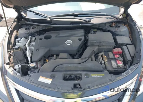 2015 Nissan Altima 2.5/S/Sv/Sl из США, поврежденный, VIN 1N4AL3AP6FC135585